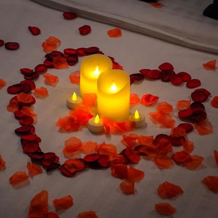 Villa Bono Jacuzzi & Spa Сен-Лоран-дю-Вар Екстериор снимка
